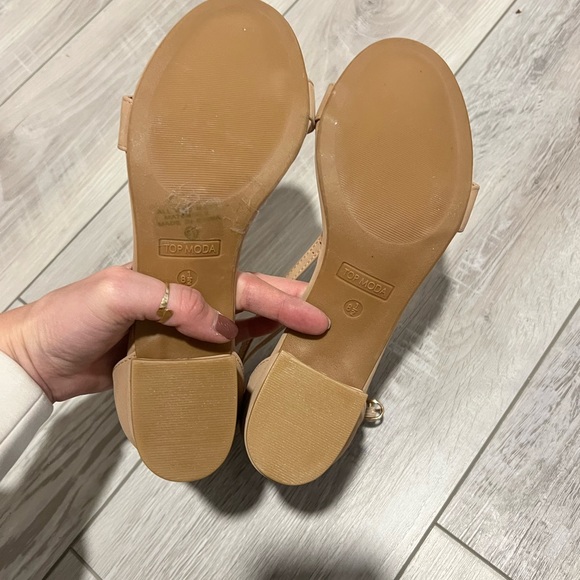 Top Moda Nude Block Heels Size 8.5 - Picture 4 of 4